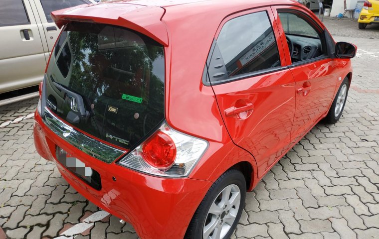 Jual Mobil Honda Brio 1.2 E AT Matic 2014 Merah Pajak panjang Cash 105 juta