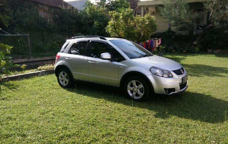 Jual Mobil Bekas Suzuki SX4 X-Over 2011 di Jawa Barat