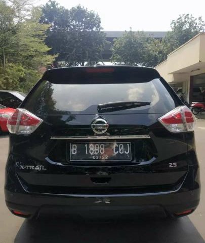 Jual Mobil Bekas Nissan X-Trail 2.5 2017 di Bekasi