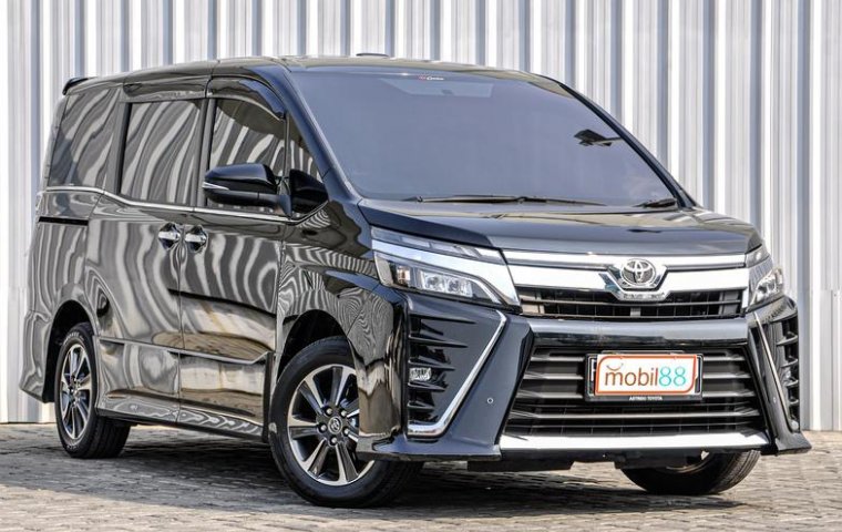 Jual Mobil Bekas Toyota Voxy 2018 di DKI Jakarta