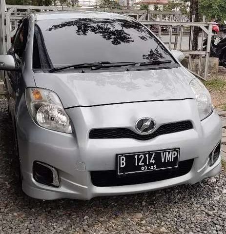 Kalimantan Selatan, Toyota Yaris E 2012 kondisi terawat