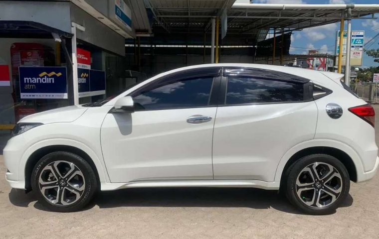 Jual mobil bekas murah Honda HR-V Prestige 2017 di Pulau Riau