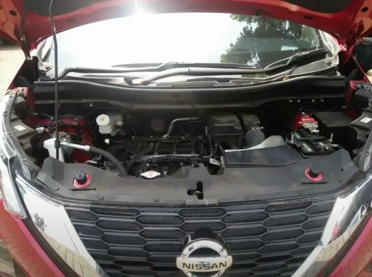 Jual Mobil Bekas Nissan Livina VL 2019 di Tangerang Selatan