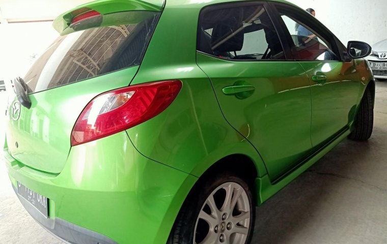 Dijual cepat mobil Mazda 2 R at 2014 di Bekasi 