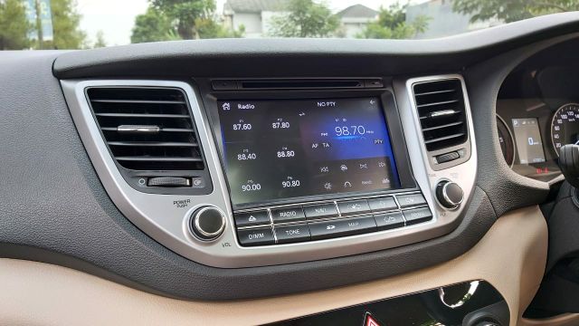 Jual Mobil Bekas Hyundai Tucson 2.0 XG Diesel 2017 di DKI Jakarta