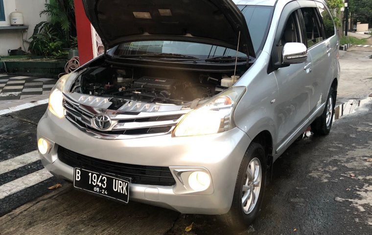 Dijual cepat mobil Toyota Avanza G 2014 di Bekasi