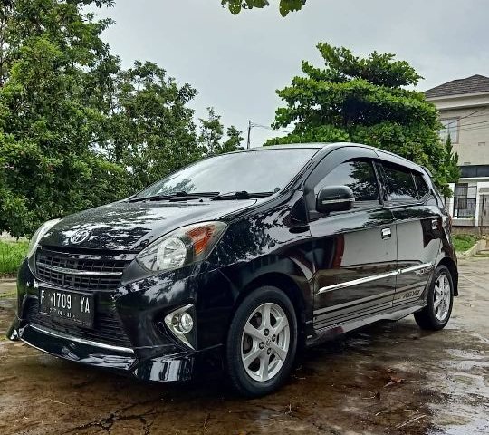 Dijual Mobil Toyota Agya TRD Sportivo 2016 di Jawa Barat