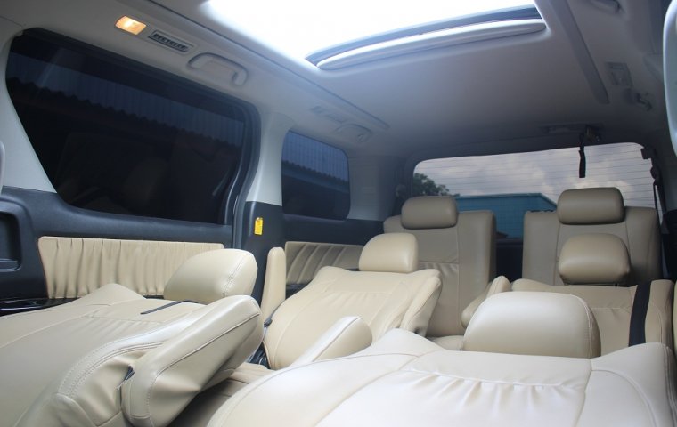 Dijual Mobil Toyota Vellfire Z Audio Less 2011 Putih, DKI Jakarta