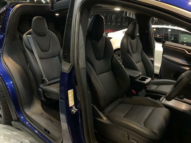 Jual Mobil Tesla Model X Performance Blue on Black 2020 DKI Jakarta