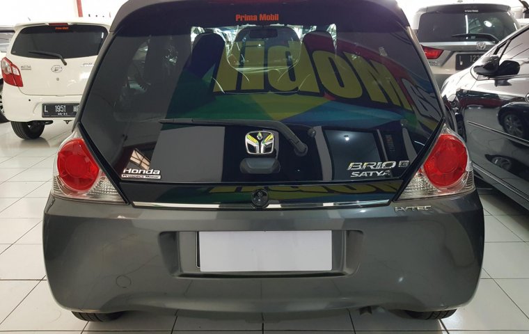 Jual Mobil Bekas Honda Brio E Satya 2015 di Jawa Timur