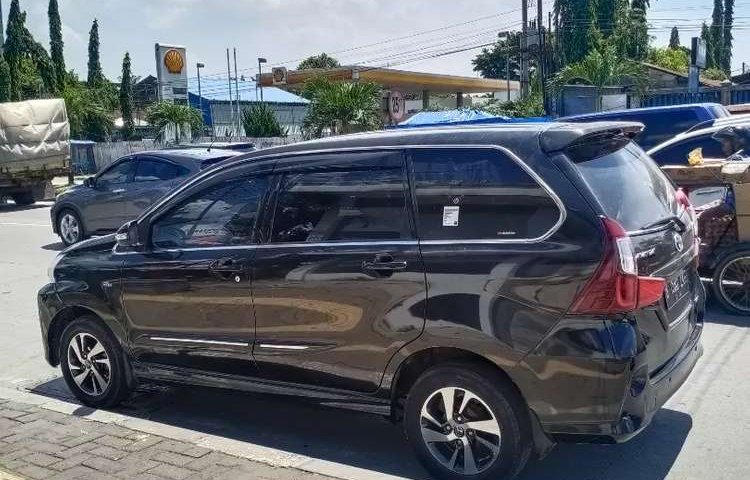 Dijual mobil bekas Toyota Avanza Veloz, Sumatra Utara 