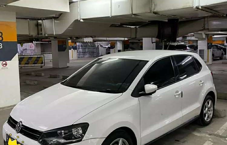 Volkswagen Polo 2012 Jawa Tengah dijual dengan harga termurah