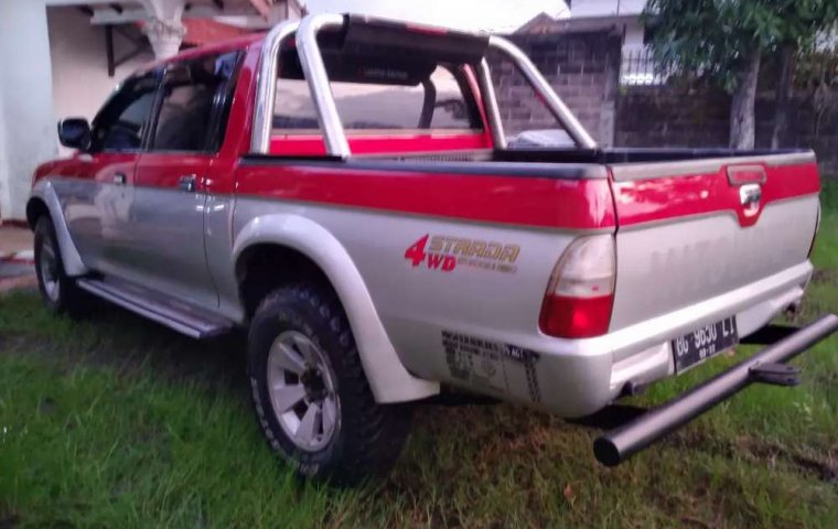 Sumatra Selatan, Mitsubishi L200 Strada 2007 kondisi terawat