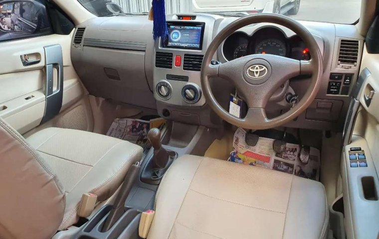 Mobil Toyota Rush 2010 S dijual, Kalimantan Selatan