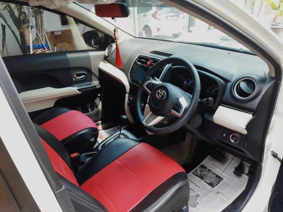 Dijual Mobil Toyota Rush TRD Sportivo 1.5 AT 2018 Bekasi