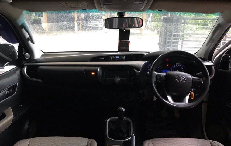 Dijual Mobil Bekas Toyota Hilux G D-4D 4x4 2016 di Sumatra Utara