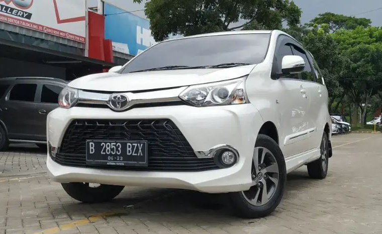 Jual Mobil Bekas Toyota Avanza Veloz 2018 di Tangerang Selatan
