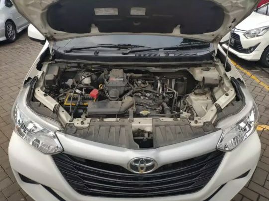 Jual Mobil Bekas Toyota Avanza E 2018 di Tangerang Selatan