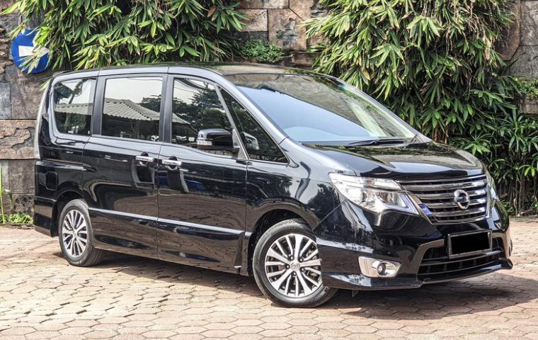 Jual Mobil Nissan Serena Highway Star 2017 di DKI Jakarta