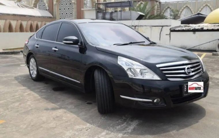 Dijual Cepat Nissan Teana XV 2010 di DKI Jakarta