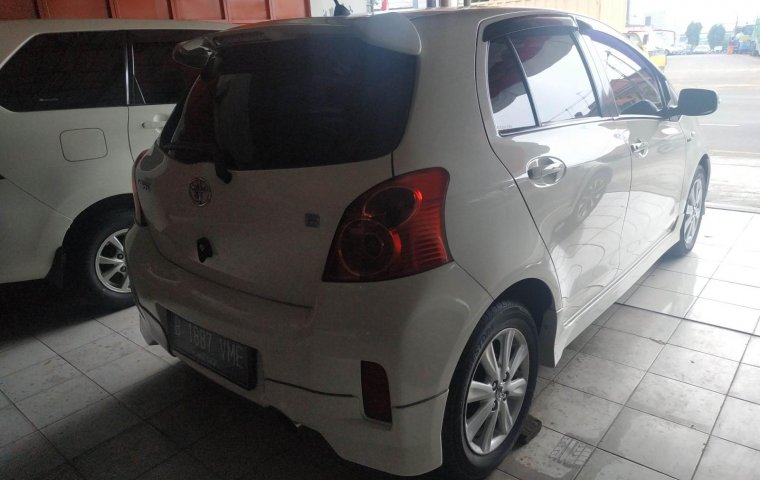 Jual Mobil Toyota Yaris E 2012 Bekasi