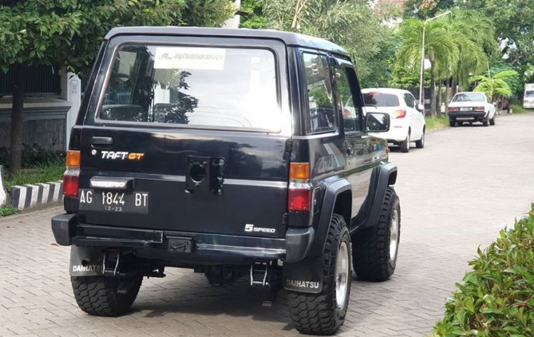 Dijual  Daihatsu Taft GT F70 4x4 1993 di Jawa Timur