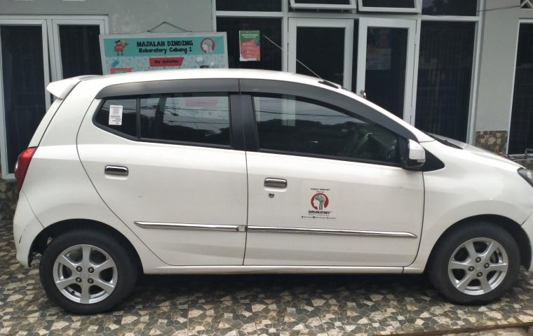 Dijual Mobil Bekas Daihatsu Ayla X 2015 di Bogor