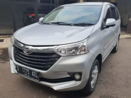 Jual Mobil Bekas Daihatsu Xenia R DLX 2016 di Jawa Barat