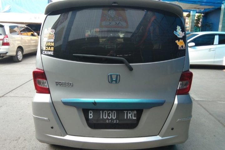 Jual Mobil Bekas Honda Freed PSD 2013 di Bekasi