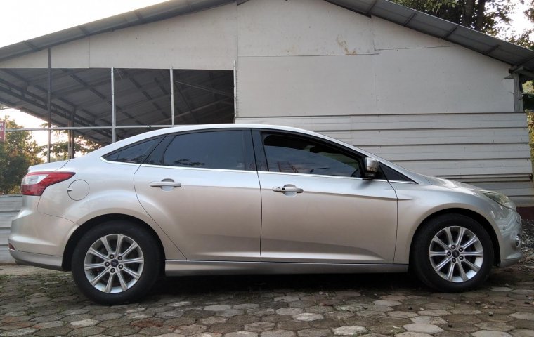 Dijual Mobil Ford Focus Titanium 2012 di Bogor