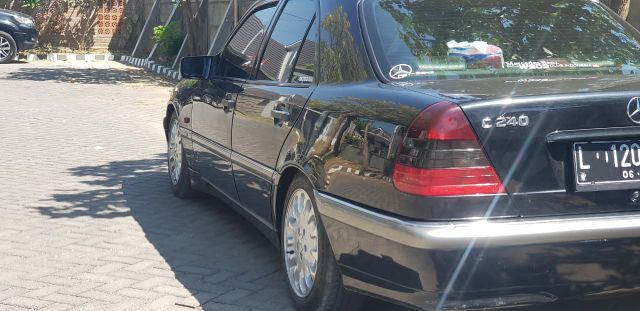 Jual Mobil Mercedes-Benz C-Class C 240 2000 di Jawa Timur