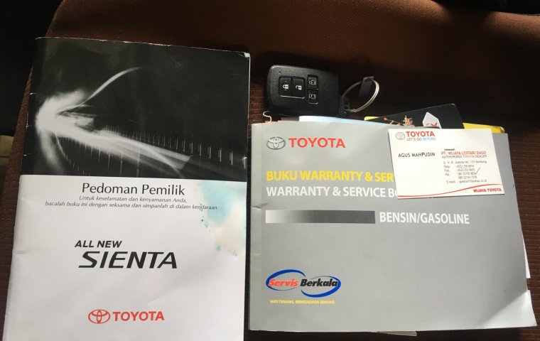 TOYOTA SIENTA V 2016 A/T