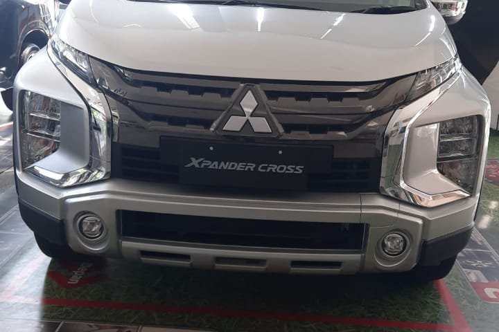 Jual Mobil Mitsubishi Xpander Cross 2020