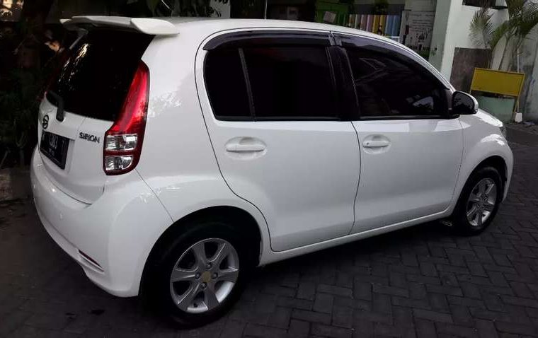 Dijual mobil bekas Daihatsu Sirion , Jawa Timur 