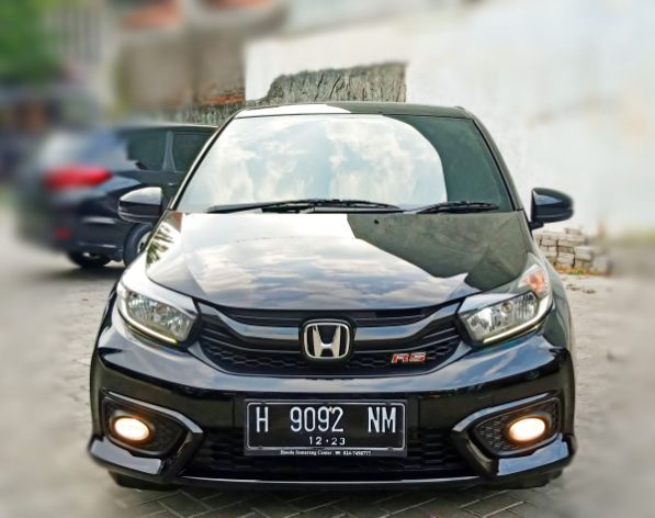 Honda Brio Rs 1.2 Automatic 2018 Hitam, Istimewa