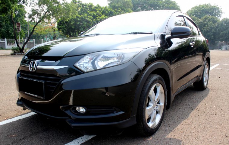 Honda HR-V E 2015 Hitam