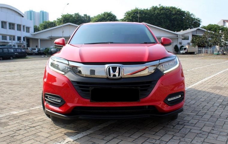 Honda HR-V E Special Edition 2019 Merah