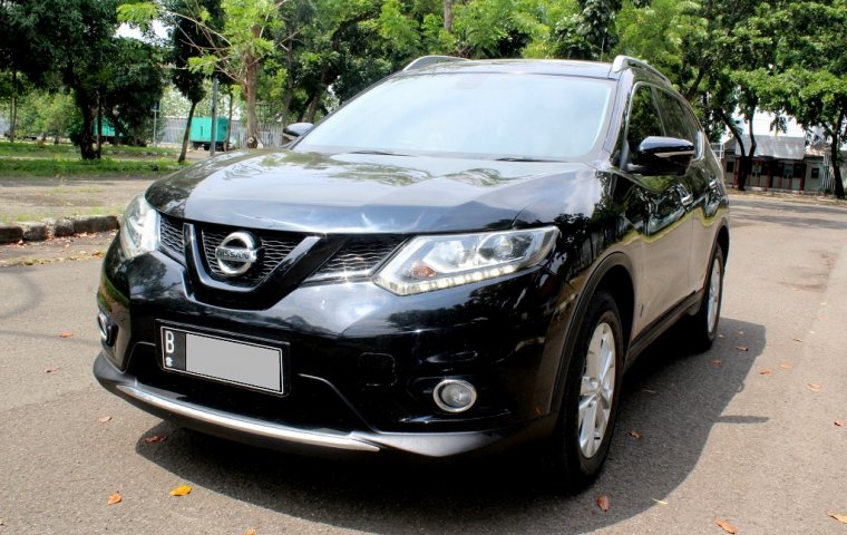 Nissan X-Trail 2.0 2015 Hitam