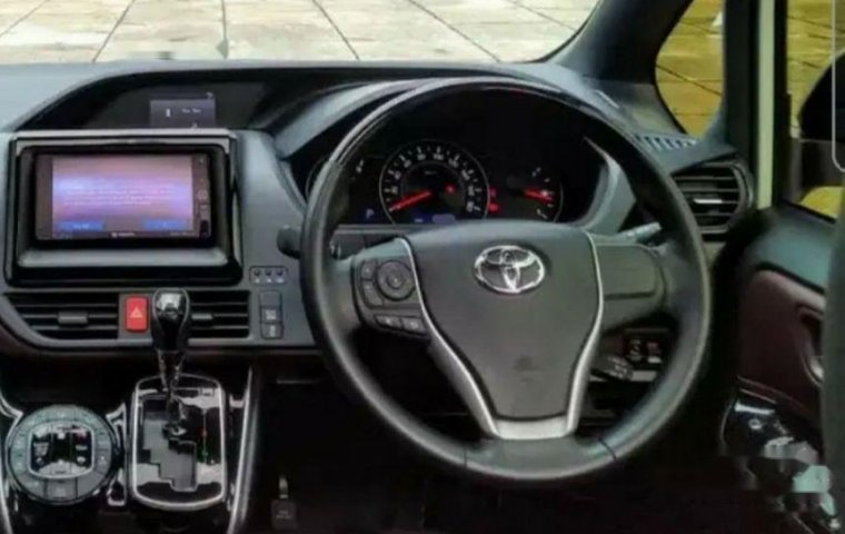 DKI Jakarta, jual mobil Toyota Voxy 2019 dengan harga terjangkau