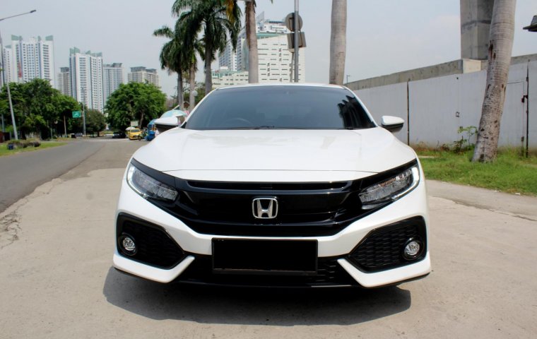 Honda Civic E CVT 2018 Putih