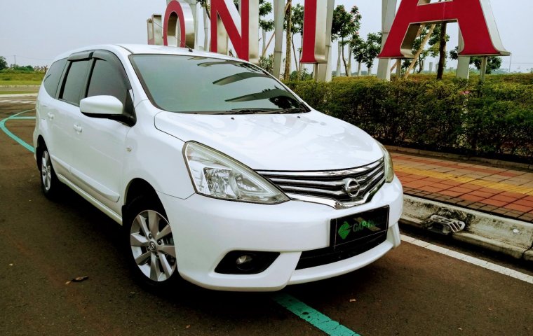 Nissan Grand Livina XV 2015