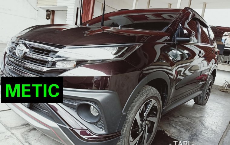 Jual mobil Toyota Rush S TRD at 2018 ungu tua