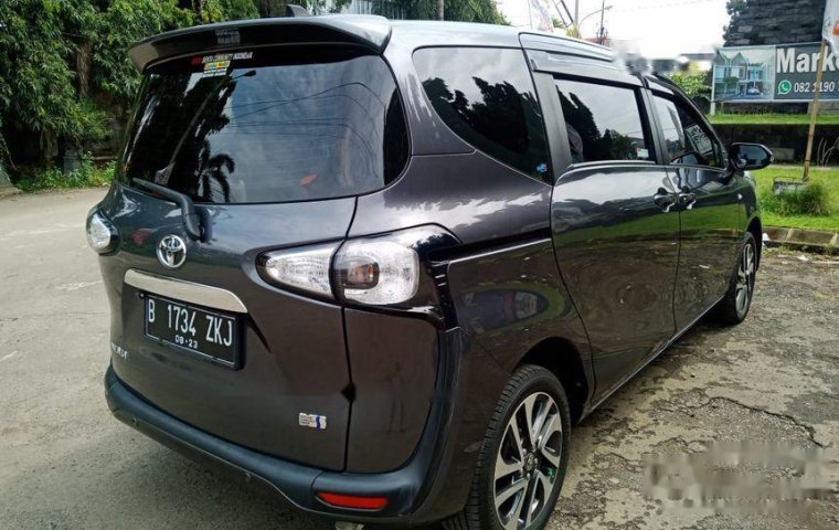 Toyota Sienta 2018 Jawa Barat dijual dengan harga termurah