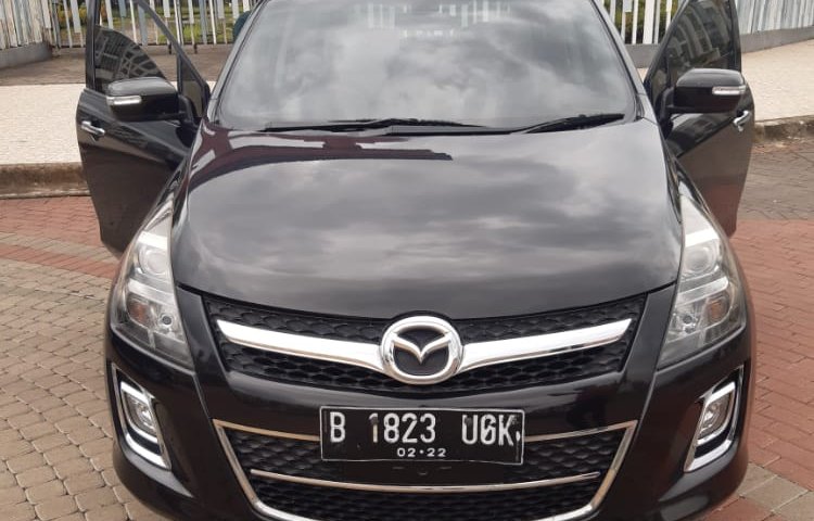 Mazda 8 2.3 A/T 2011