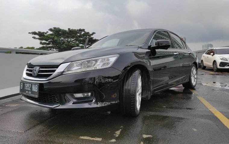 Honda Accord 2.4 VTi-L 2015