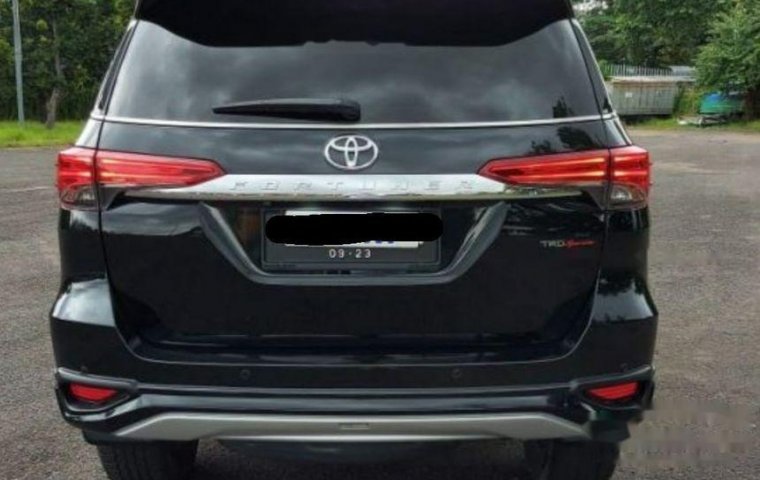 Dijual mobil bekas Toyota Fortuner VRZ, DKI Jakarta 