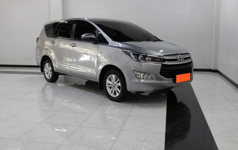 Toyota Innova 2.0 V AT 2018 Silver