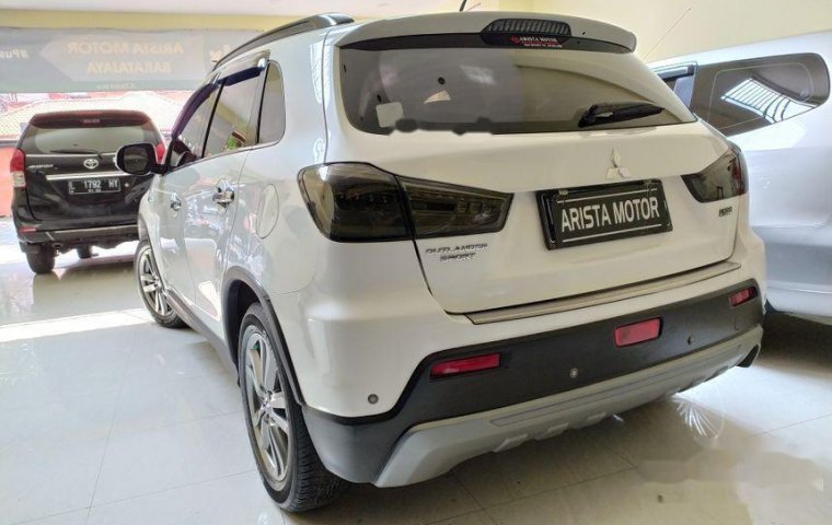 Jual mobil bekas murah Mitsubishi Outlander Sport Limited 2013 di Jawa Timur