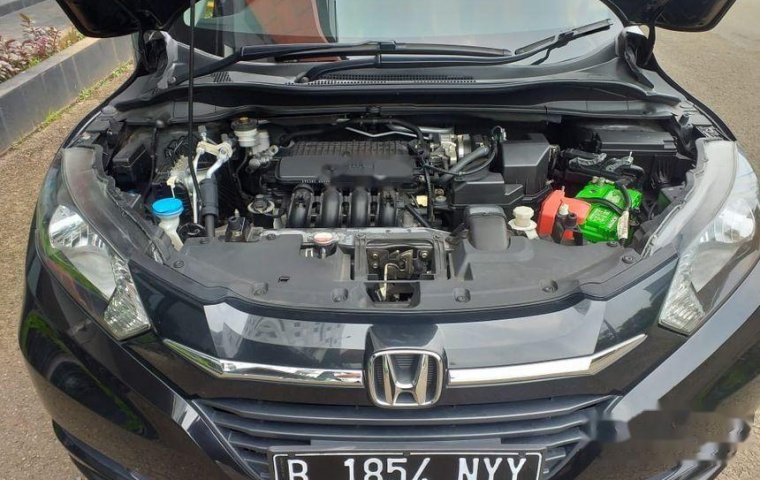 Mobil Honda HR-V 2017 E terbaik di DKI Jakarta