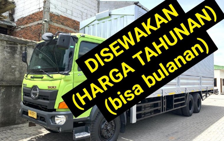 Rental sewa fuso hino tronton 6x2 isuzu giga wingbox wbox 2016 2017